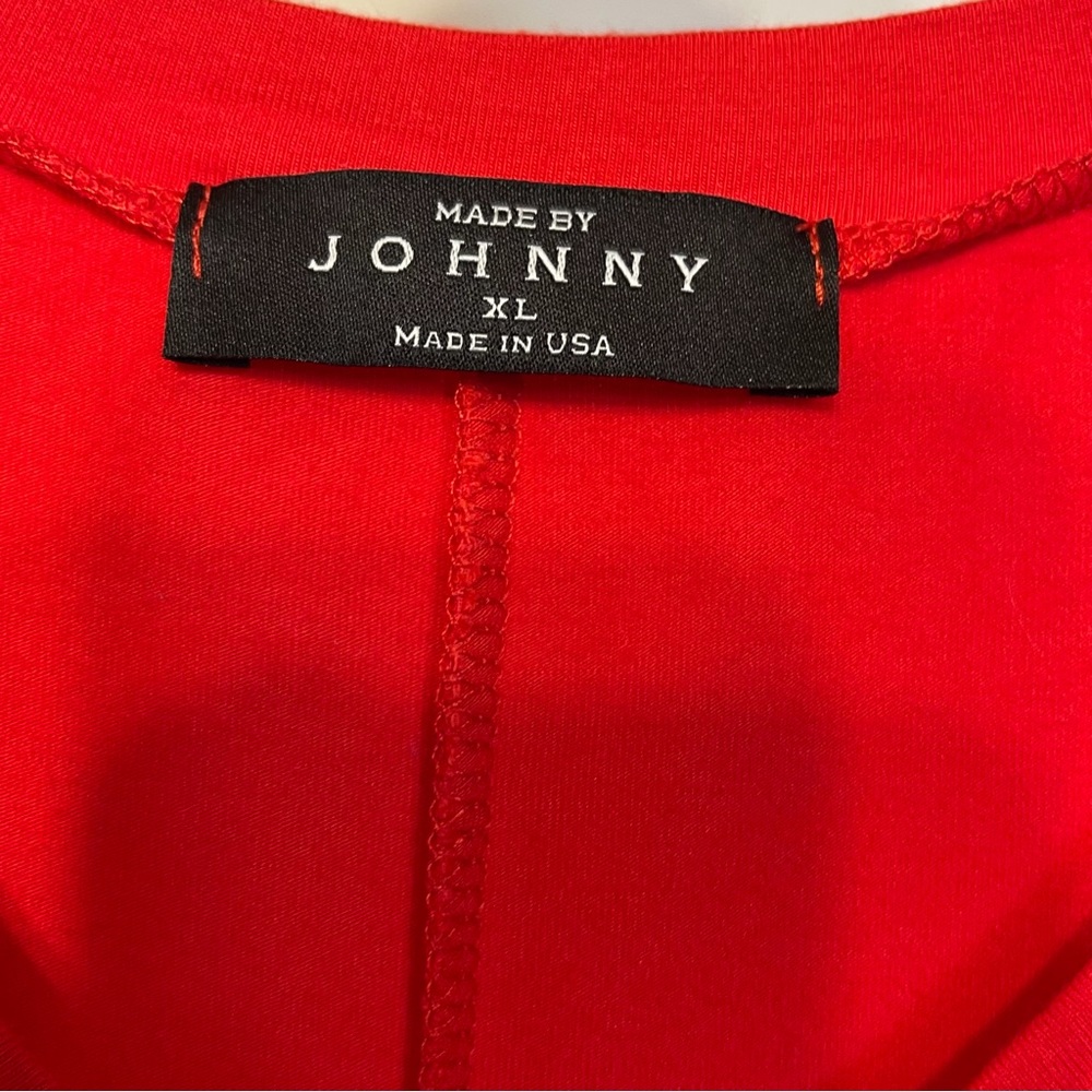 Made By Johnny Bold Red V-Neck Ruched Top - Picture 5 of 7